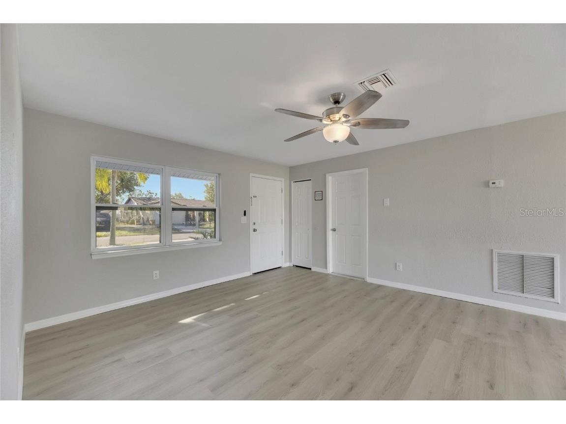 527 Fox Run Trail Apollo Beach FL 33572 TB8448654 image15