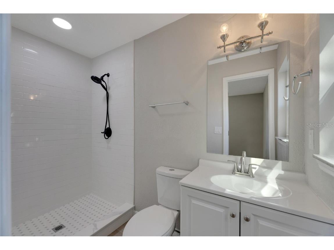 527 Fox Run Trail Apollo Beach FL 33572 TB8448654 image31