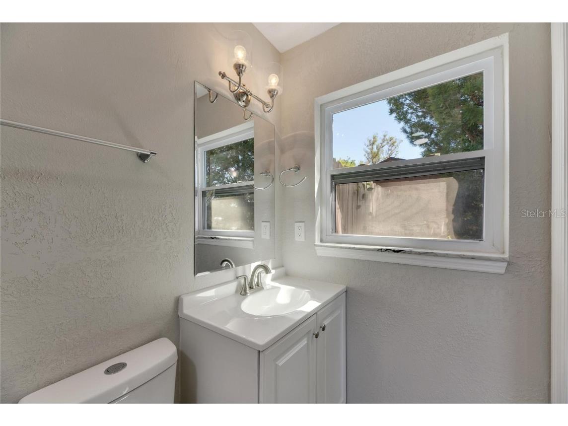 527 Fox Run Trail Apollo Beach FL 33572 TB8448654 image33