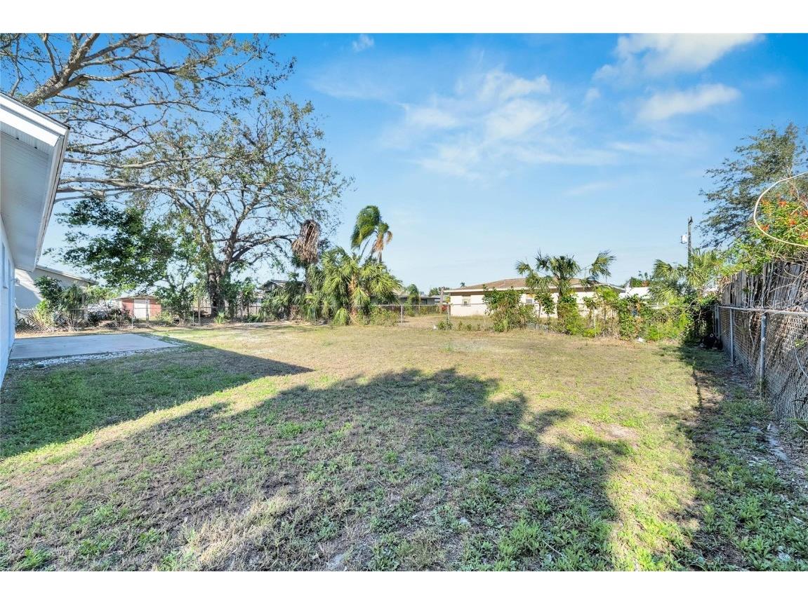 527 Fox Run Trail Apollo Beach FL 33572 TB8448654 image37