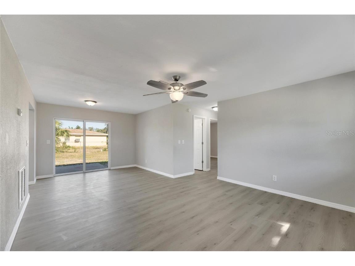 527 Fox Run Trail Apollo Beach FL 33572 TB8448728 image12