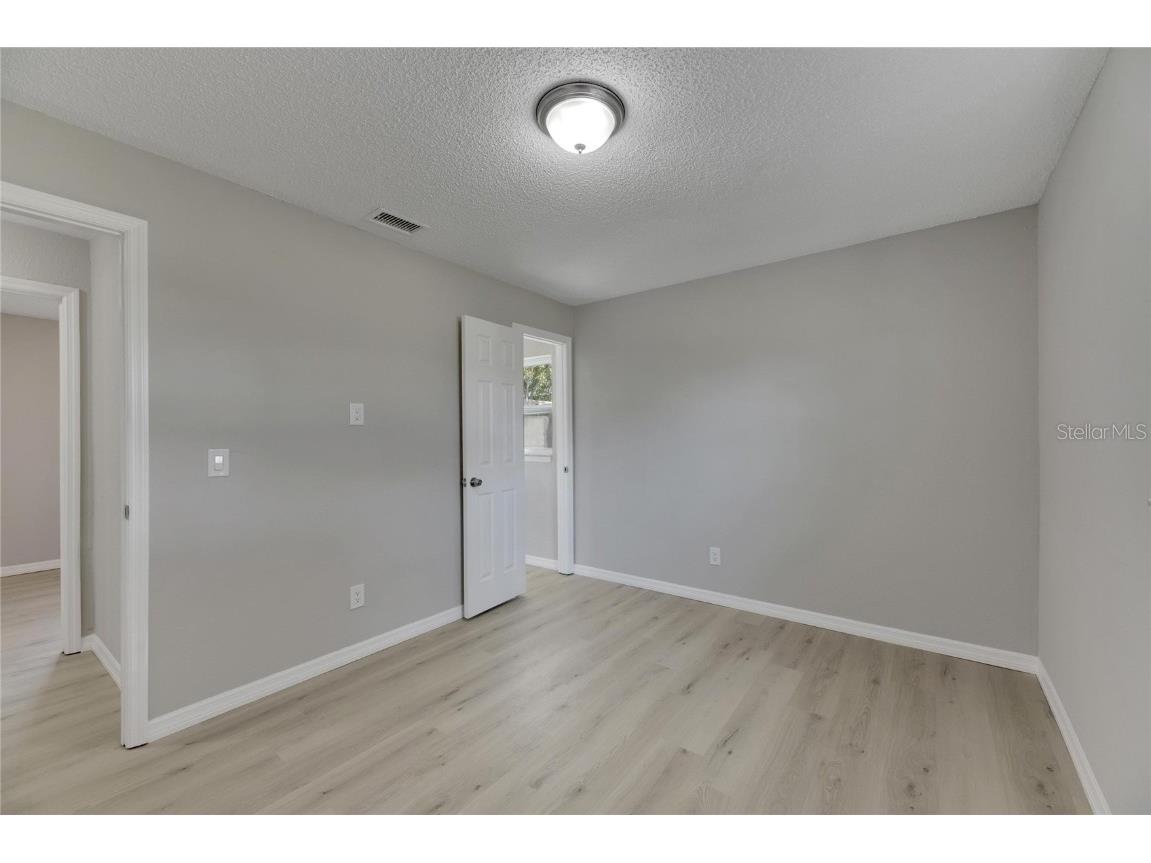 527 Fox Run Trail Apollo Beach FL 33572 TB8448728 image35