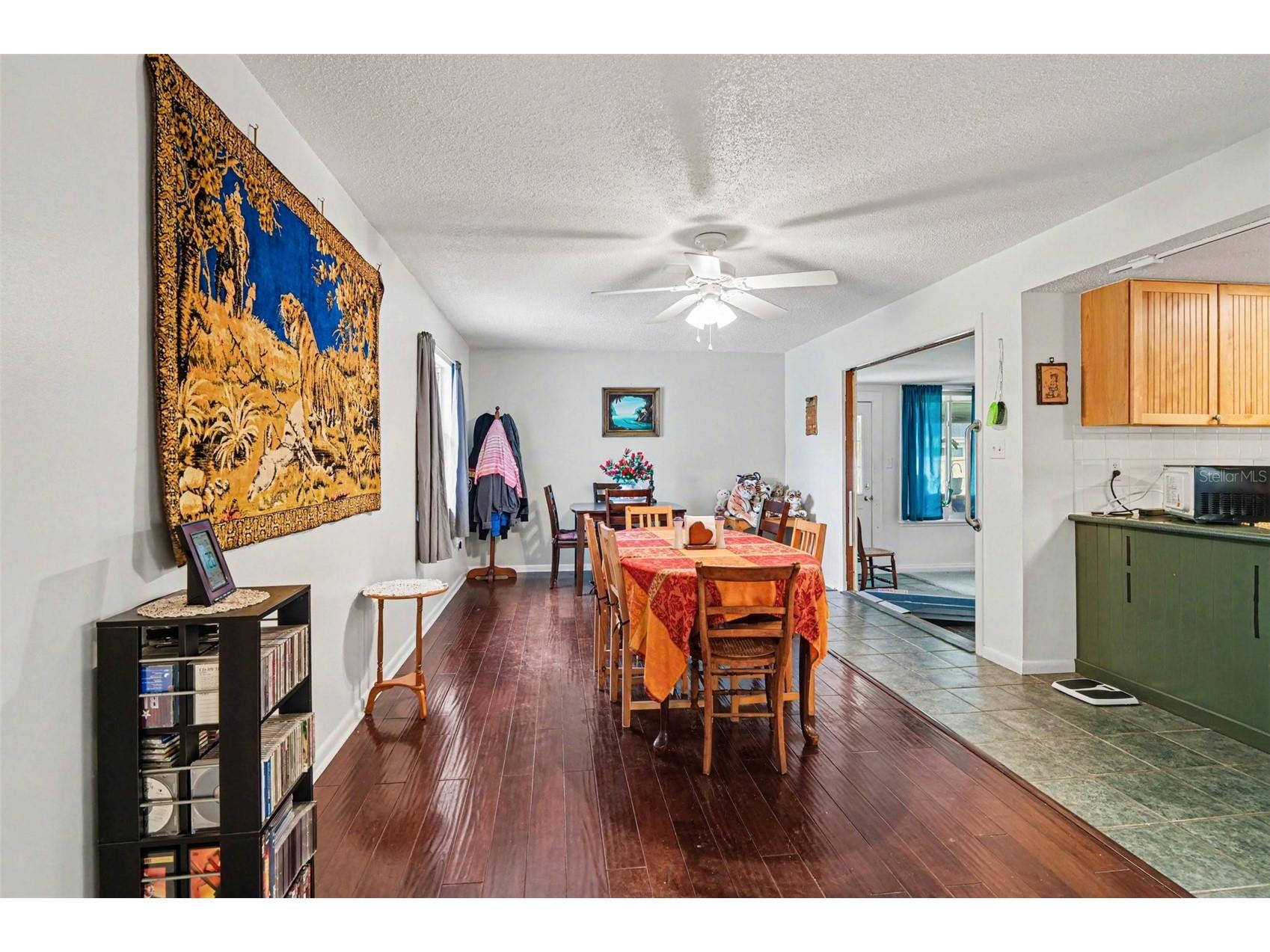527 Land O Lakes Court Deland FL 32724 TB8495861 image12