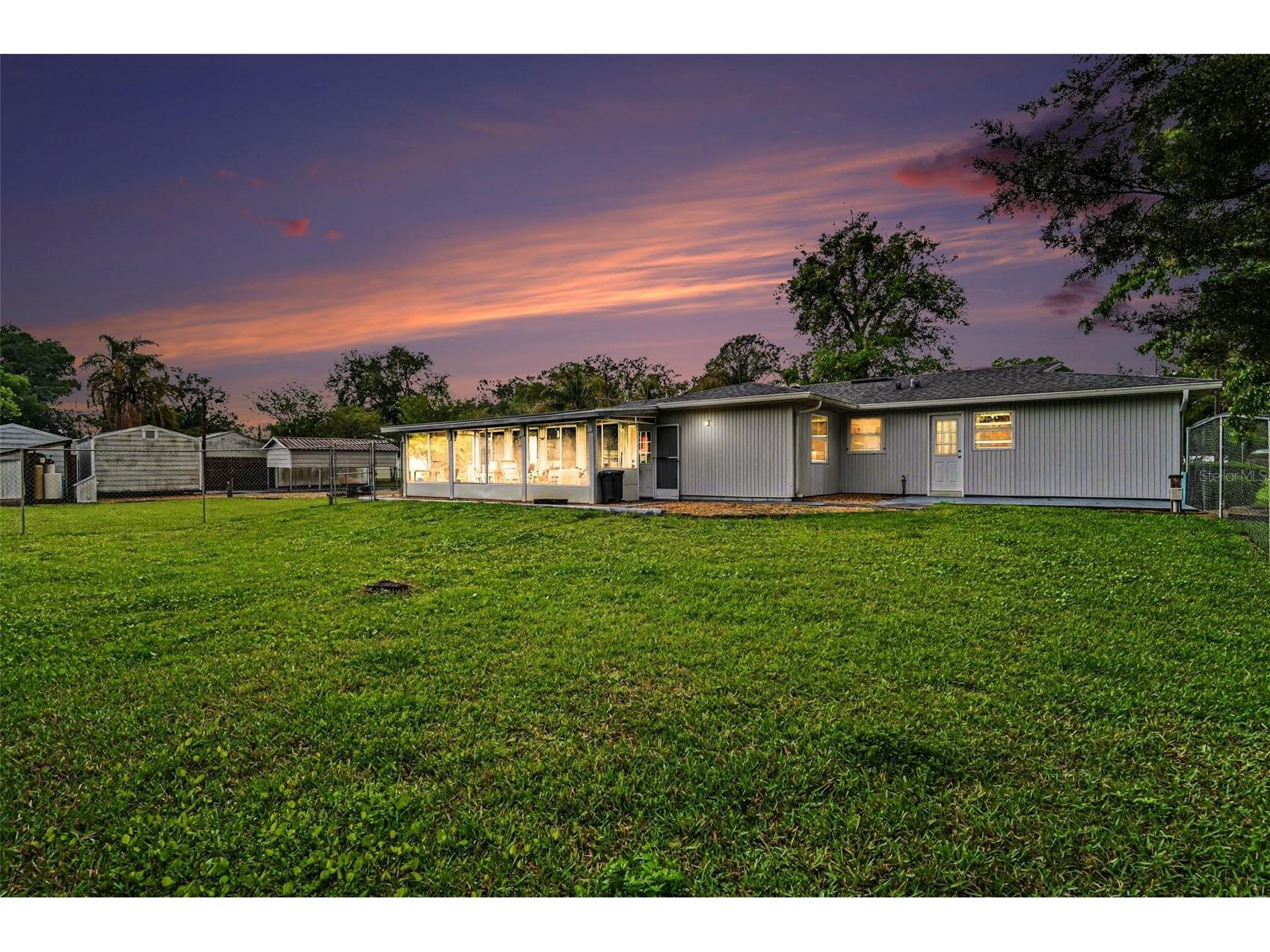 527 Land O Lakes Court Deland FL 32724 TB8495861 image2