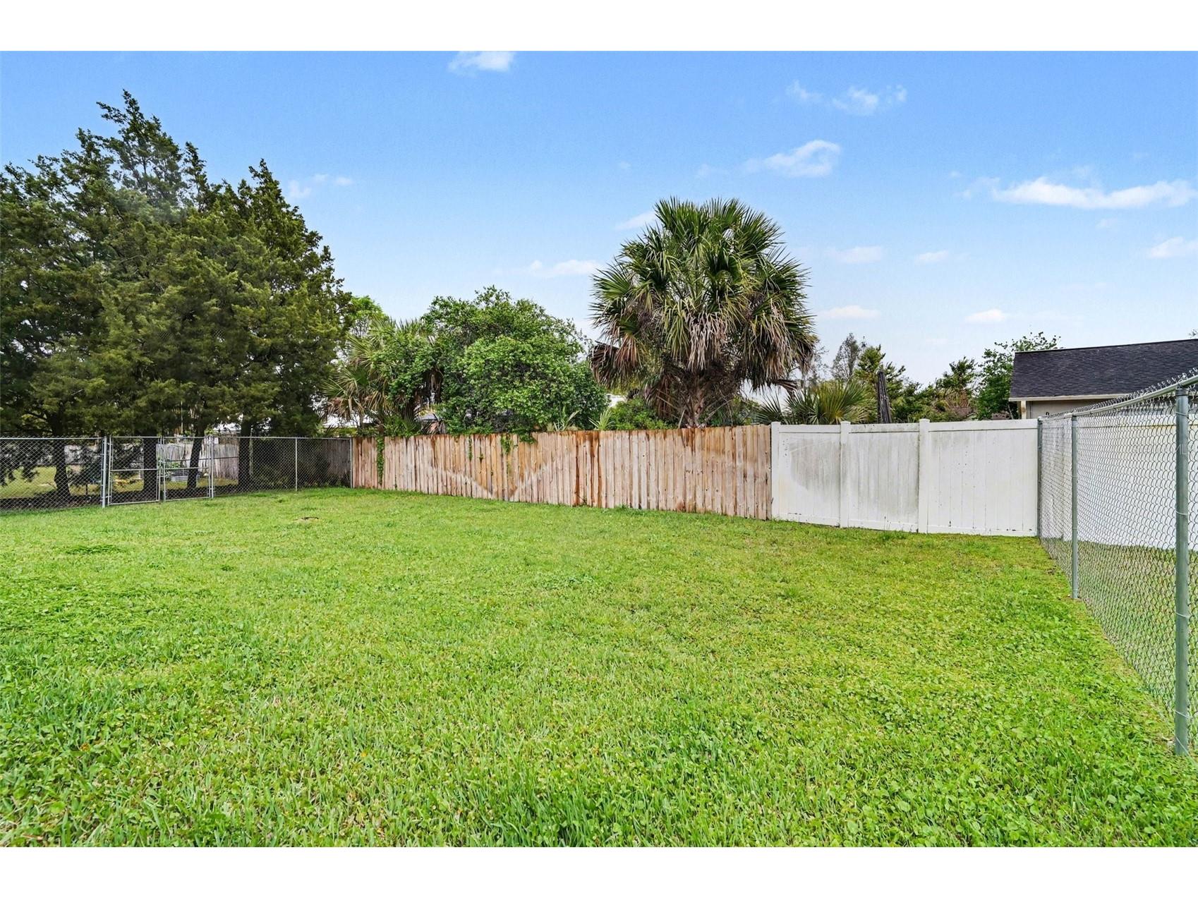527 Land O Lakes Court Deland FL 32724 TB8495861 image30