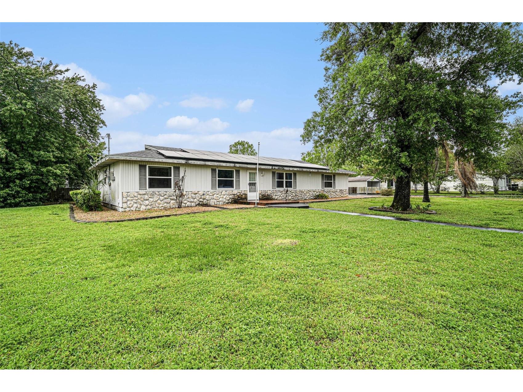 527 Land O Lakes Court Deland FL 32724 TB8495861 image5