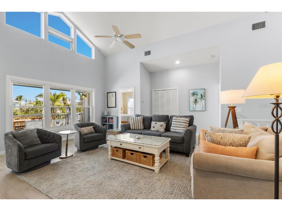 527 Magnolia Avenue Anna Maria FL 34216 A4640924 image11