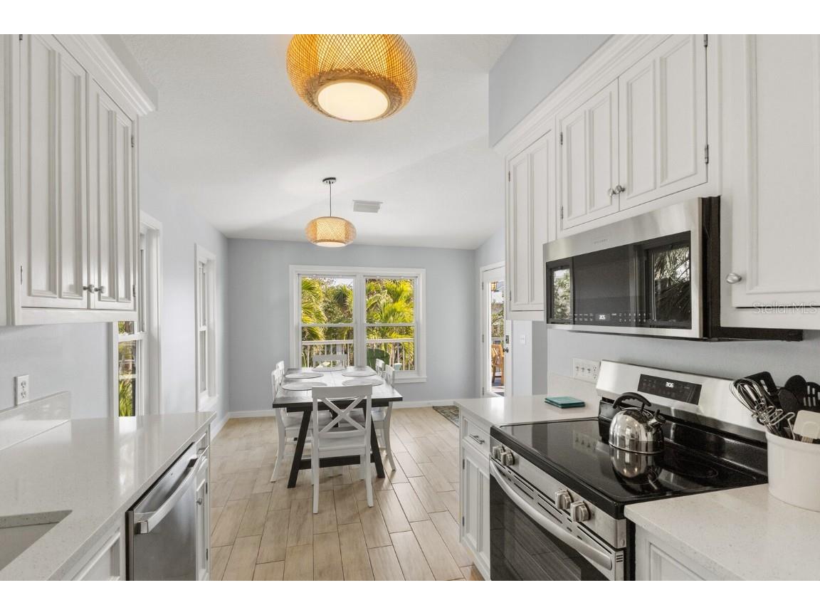 527 Magnolia Avenue Anna Maria FL 34216 A4640924 image15