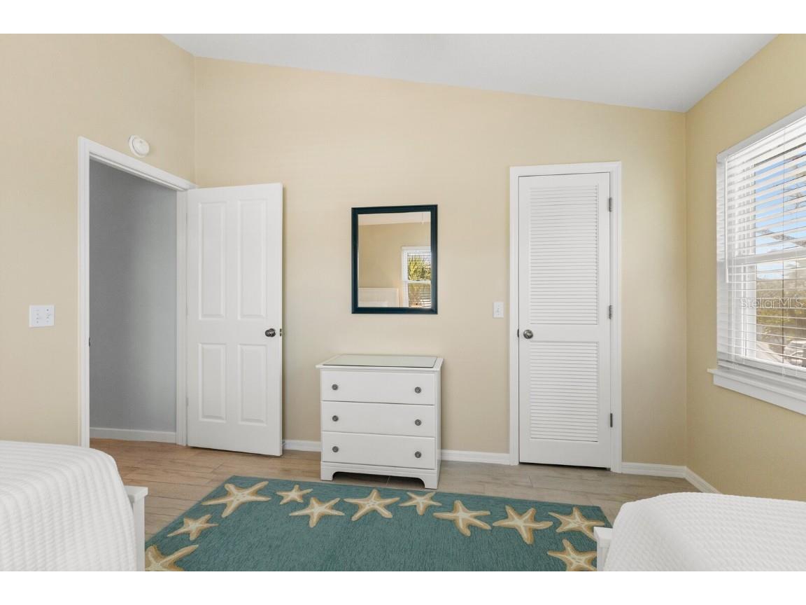 527 Magnolia Avenue Anna Maria FL 34216 A4640924 image20