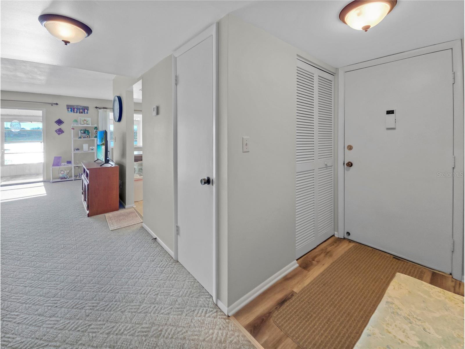 527 Midway Drive #B Ocala FL 34472 - LAKE SPARKLE OM719279 image4