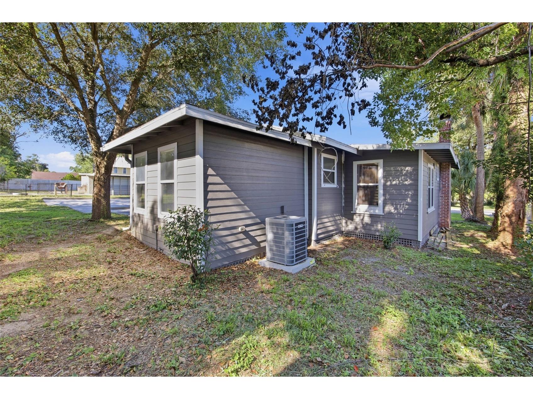 527 NE 8th Avenue Ocala FL 34470 OM725962 image22