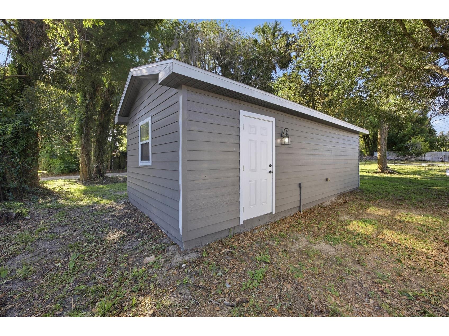 527 NE 8th Avenue Ocala FL 34470 OM725962 image23