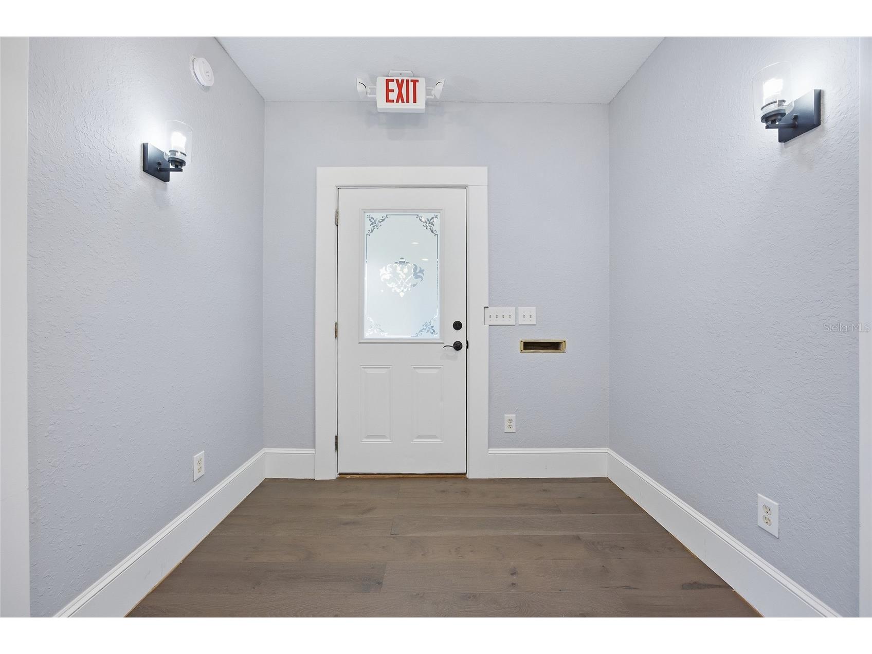 527 NE 8th Avenue Ocala FL 34470 OM725962 image6