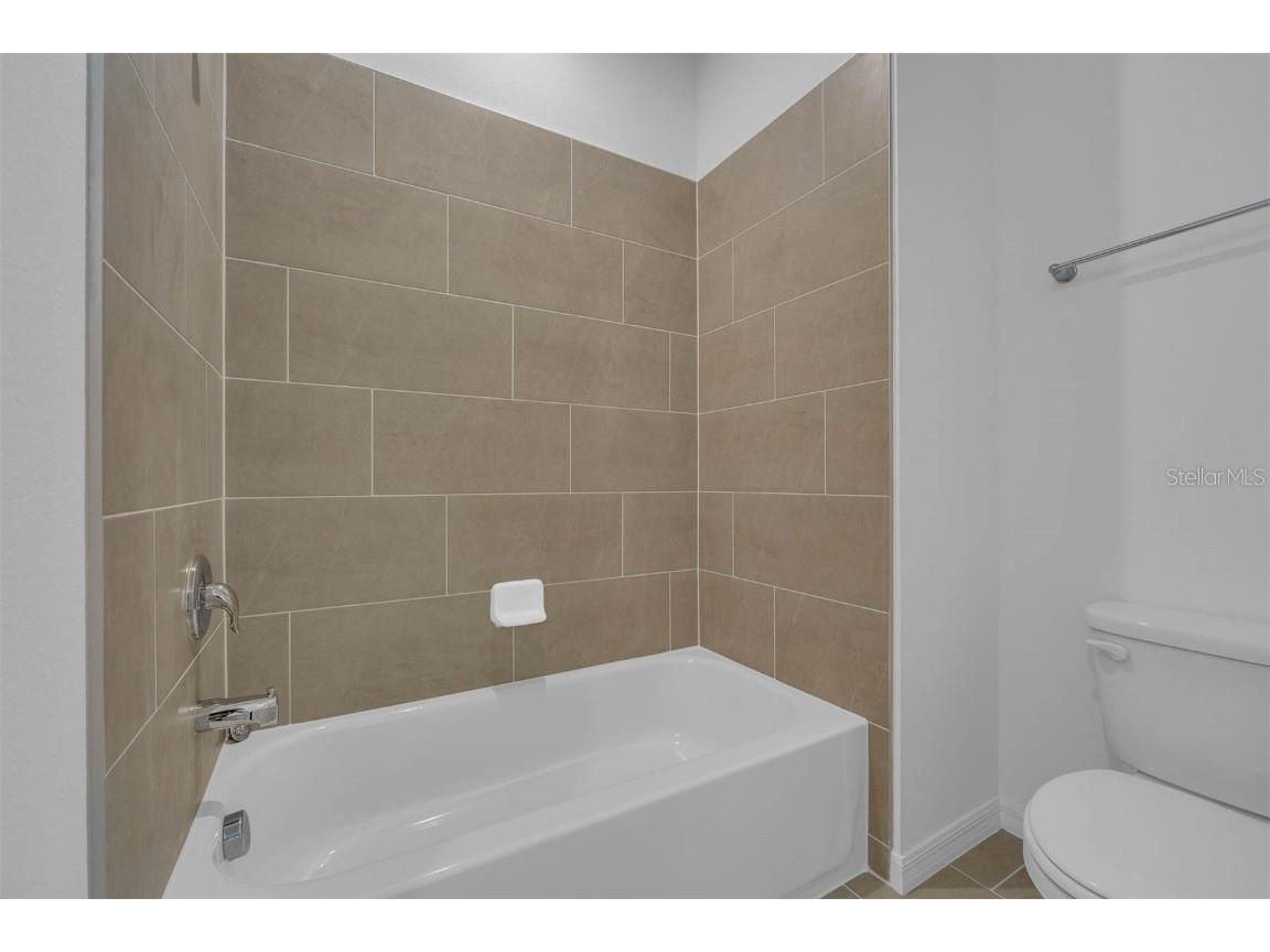 527 Orient Avenue Debary FL 32713 O6365129 image24