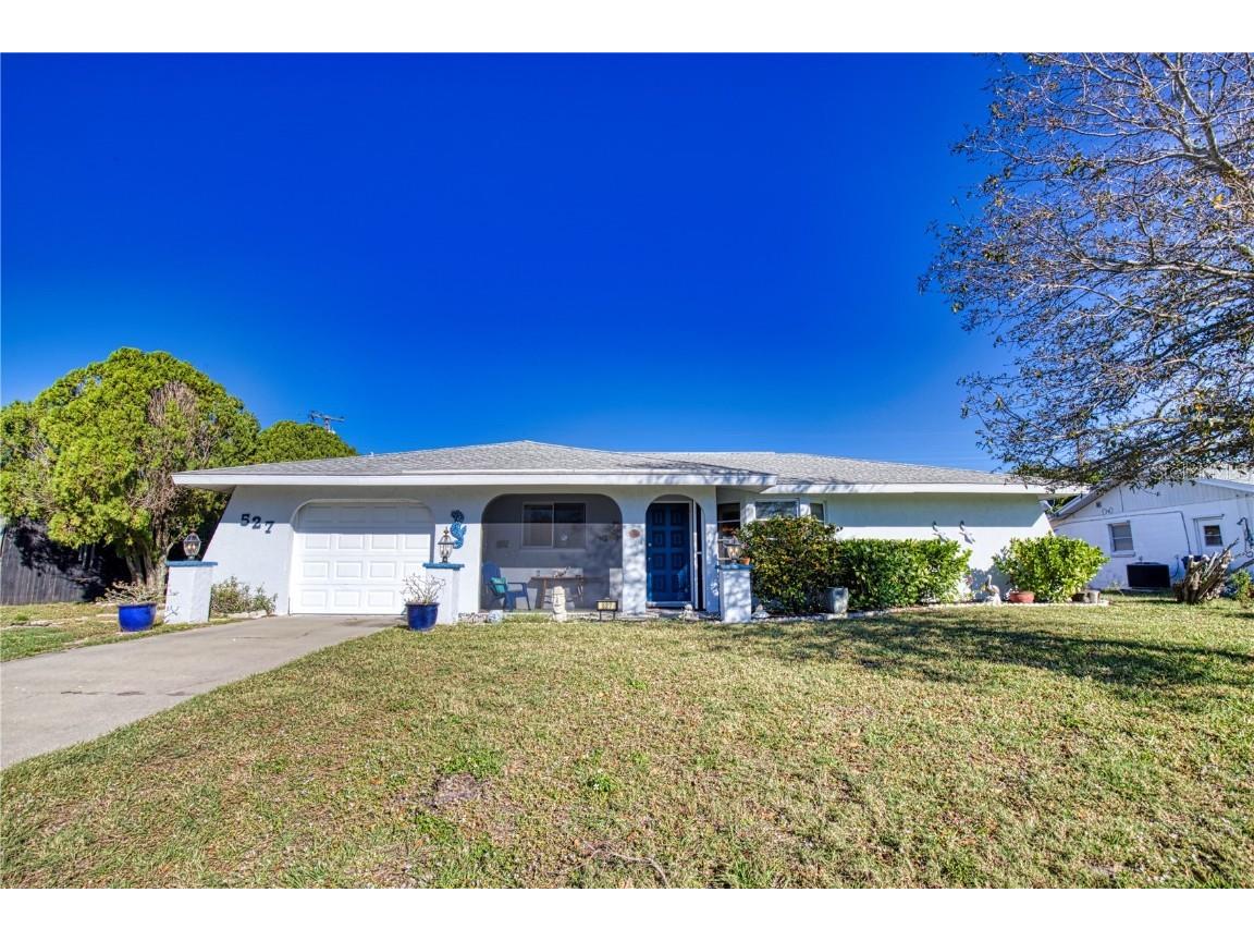 527 Oxford Drive Venice FL 34293 N6130954 image1