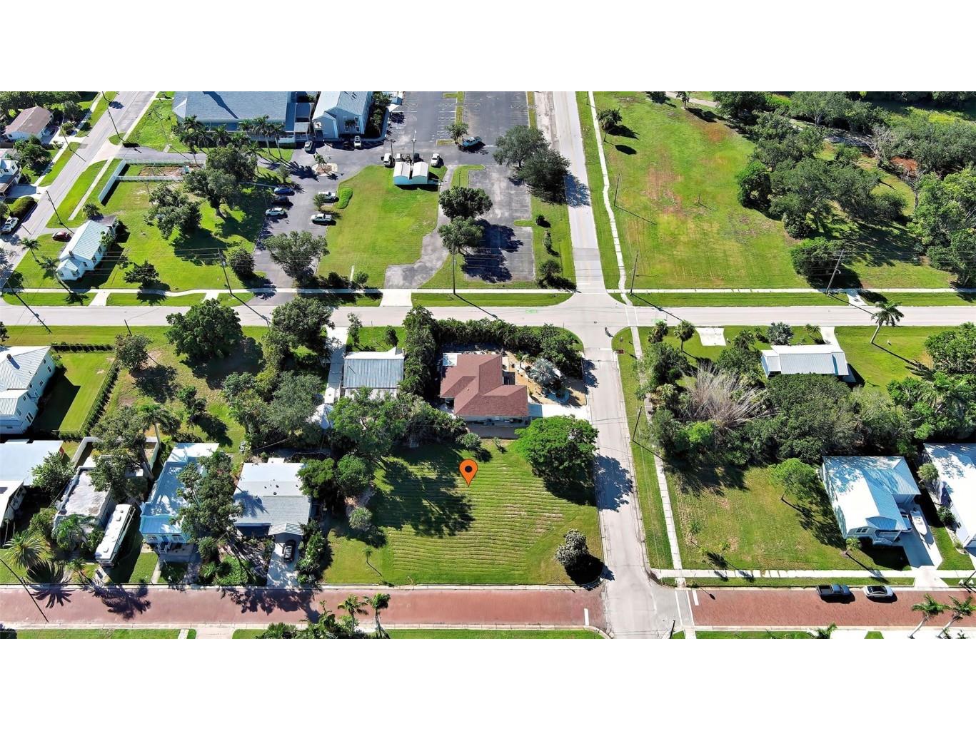 527 Palm Avenue Punta Gorda FL 33950 C7514053 image3