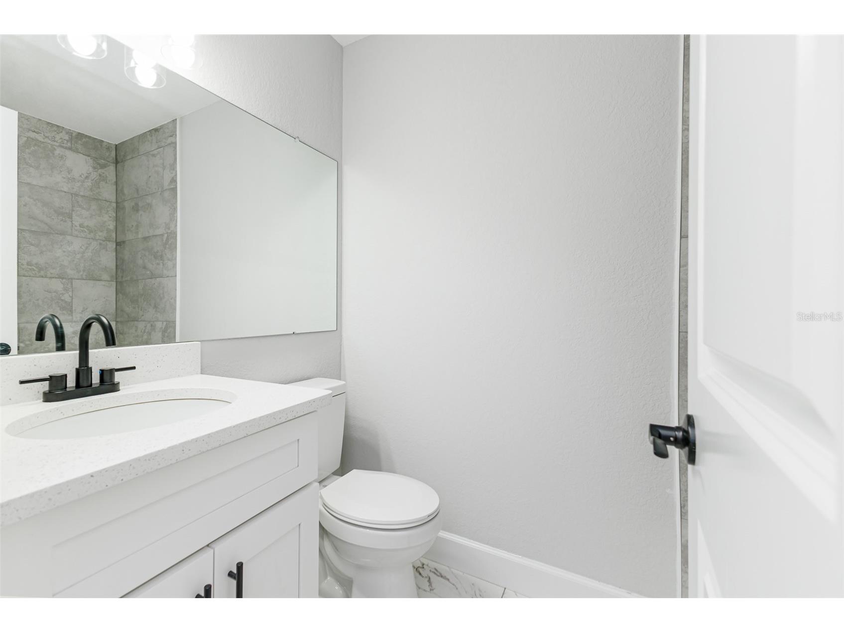 527 Princess Place Lakeland FL 33803 L4963315 image18