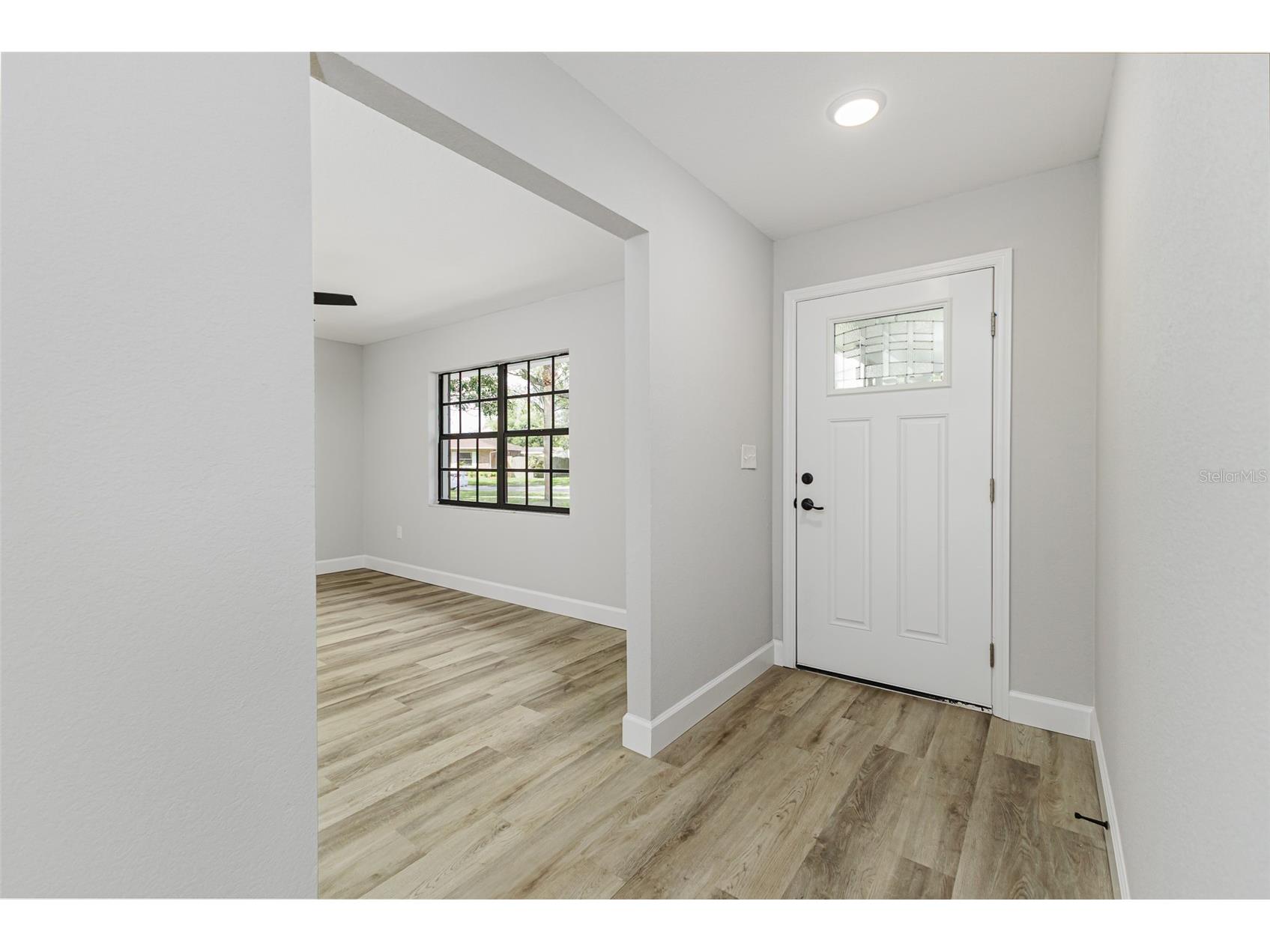 527 Princess Place Lakeland FL 33803 L4963315 image7