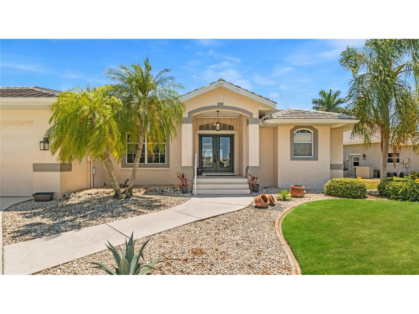 527 Saint Girons Court Punta Gorda FL 33950 C7514210 image3