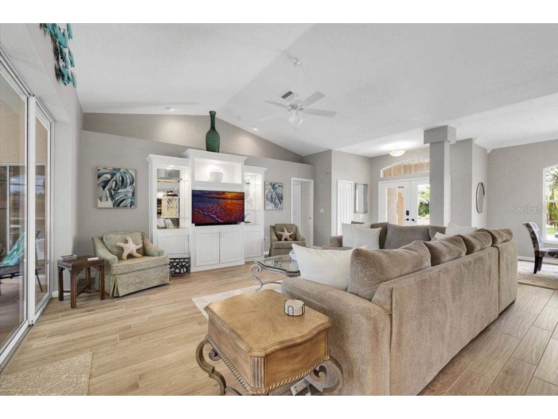 527 Saint Girons Court Punta Gorda FL 33950 C7514210 image7