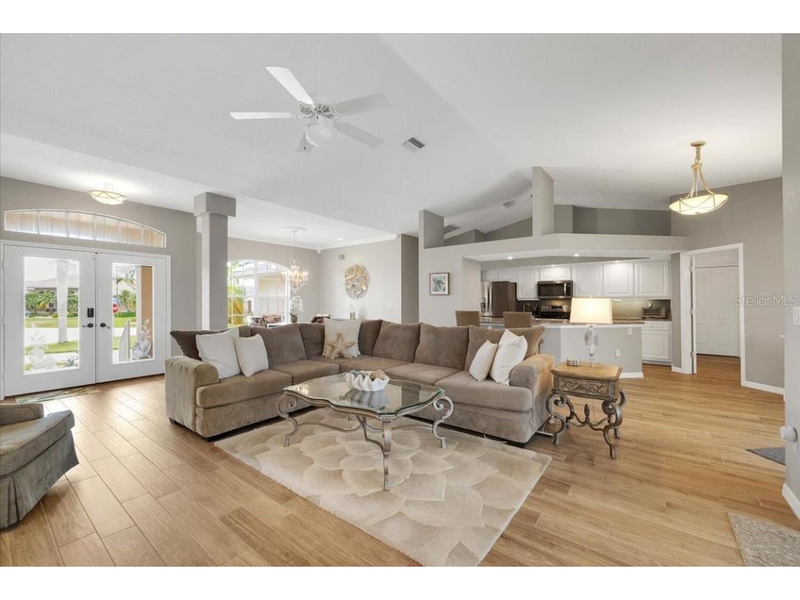 527 Saint Girons Court Punta Gorda FL 33950 C7514210 image8