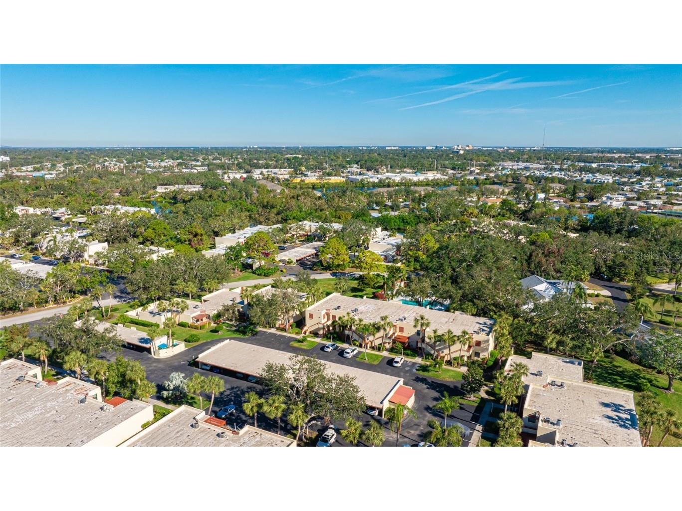 527 Spring Lakes Boulevard Bradenton FL 34210 A4633585 image25