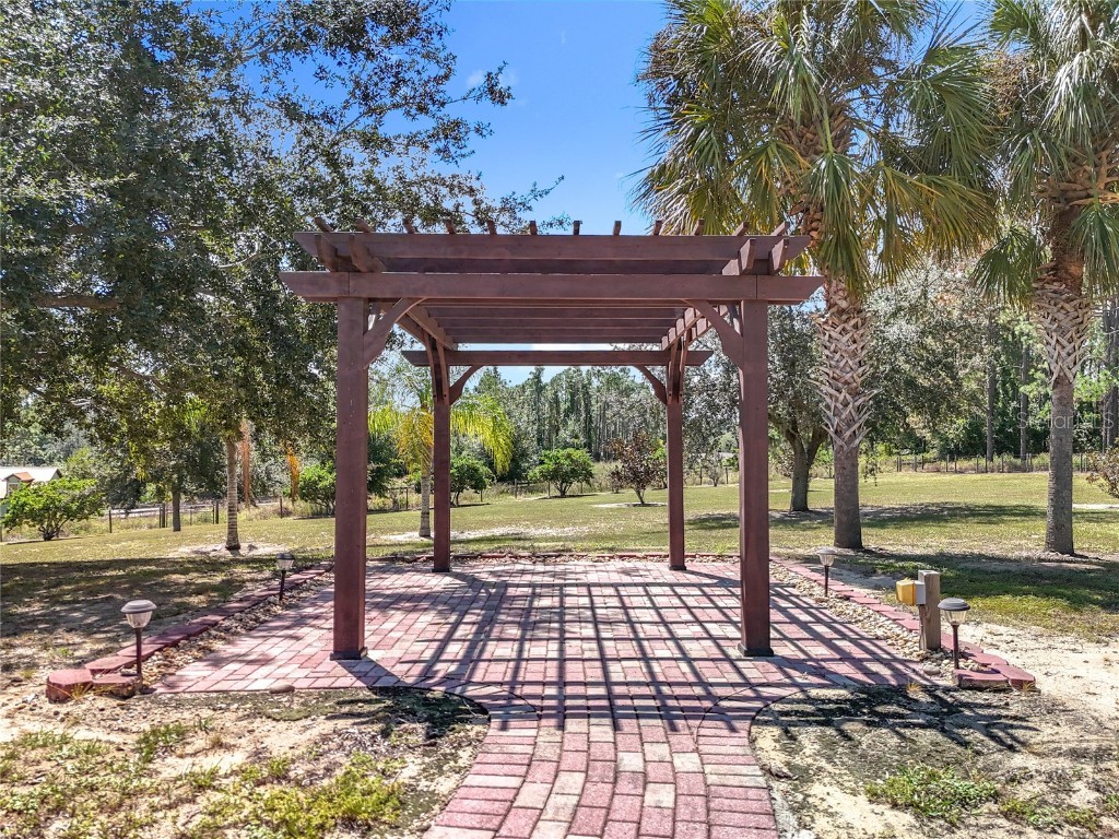 527 Sunnyside Drive Leesburg FL 34748 O6347002 image79