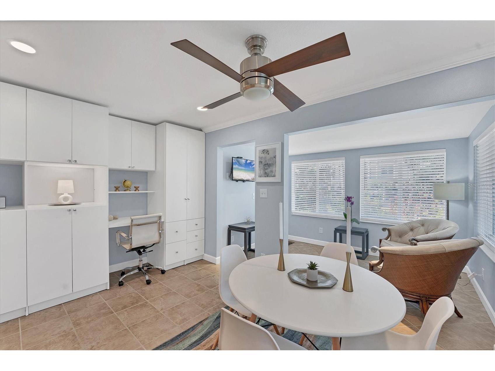 527 Sutton Place Longboat Key FL 34228 - SARASOTA BAY GULF OF MEXICO A4677642 image21