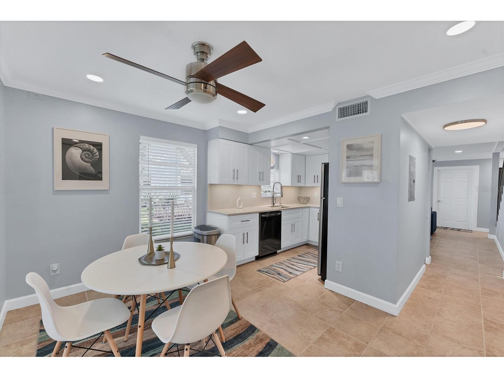 527 Sutton Place Longboat Key FL 34228 - SARASOTA BAY GULF OF MEXICO A4677642 image22