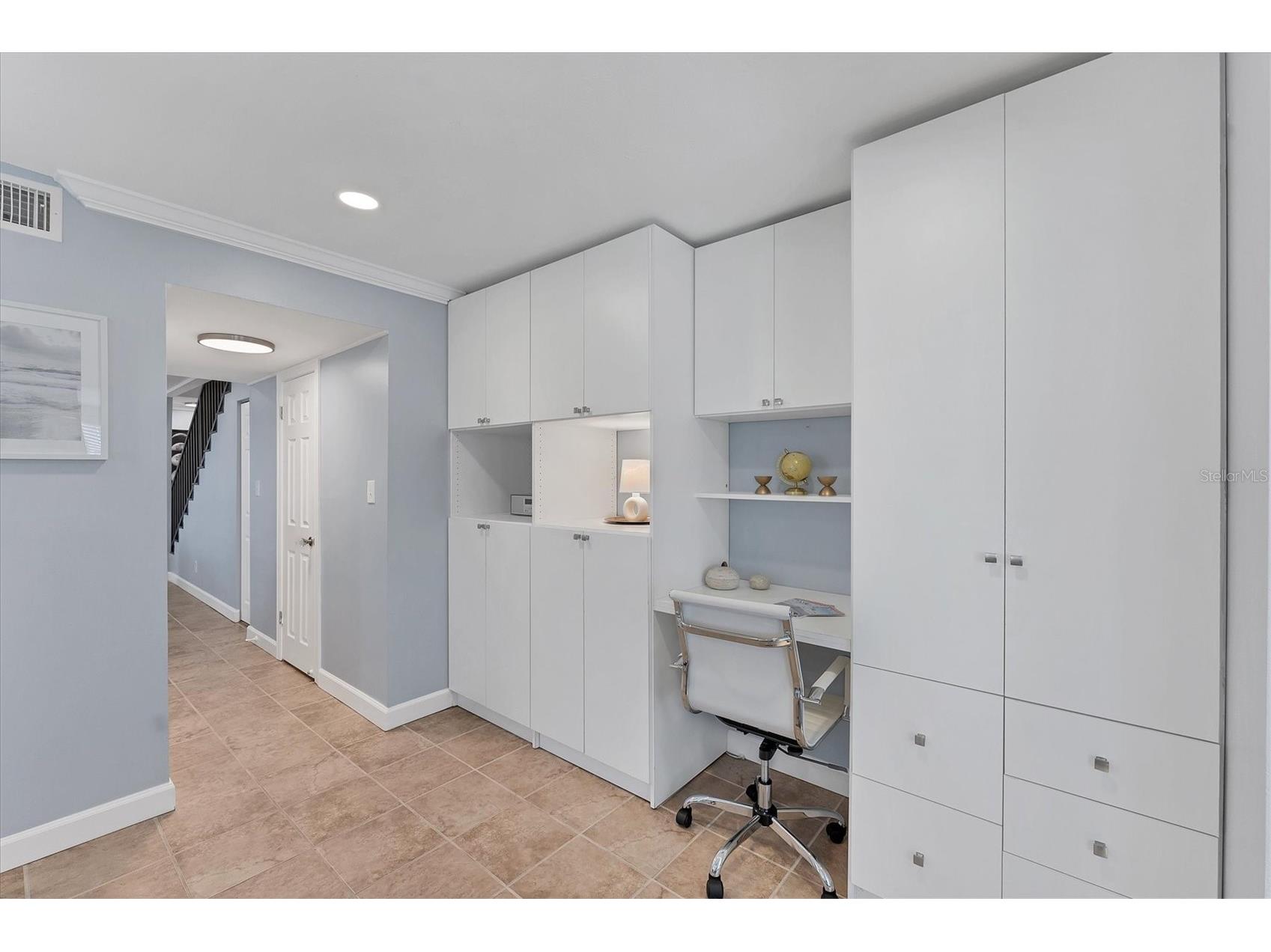 527 Sutton Place Longboat Key FL 34228 - SARASOTA BAY GULF OF MEXICO A4677642 image24