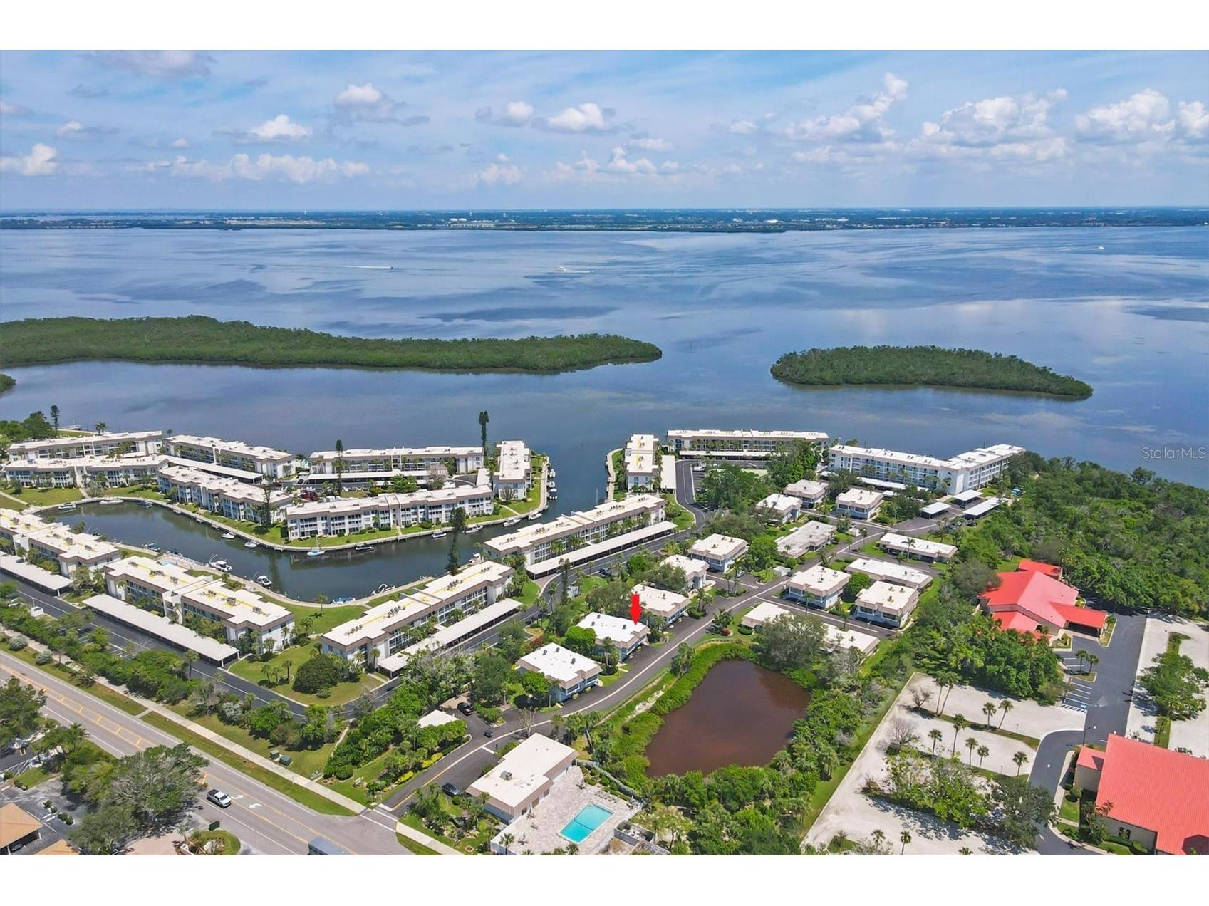527 Sutton Place Longboat Key FL 34228 - SARASOTA BAY GULF OF MEXICO A4677642 image3
