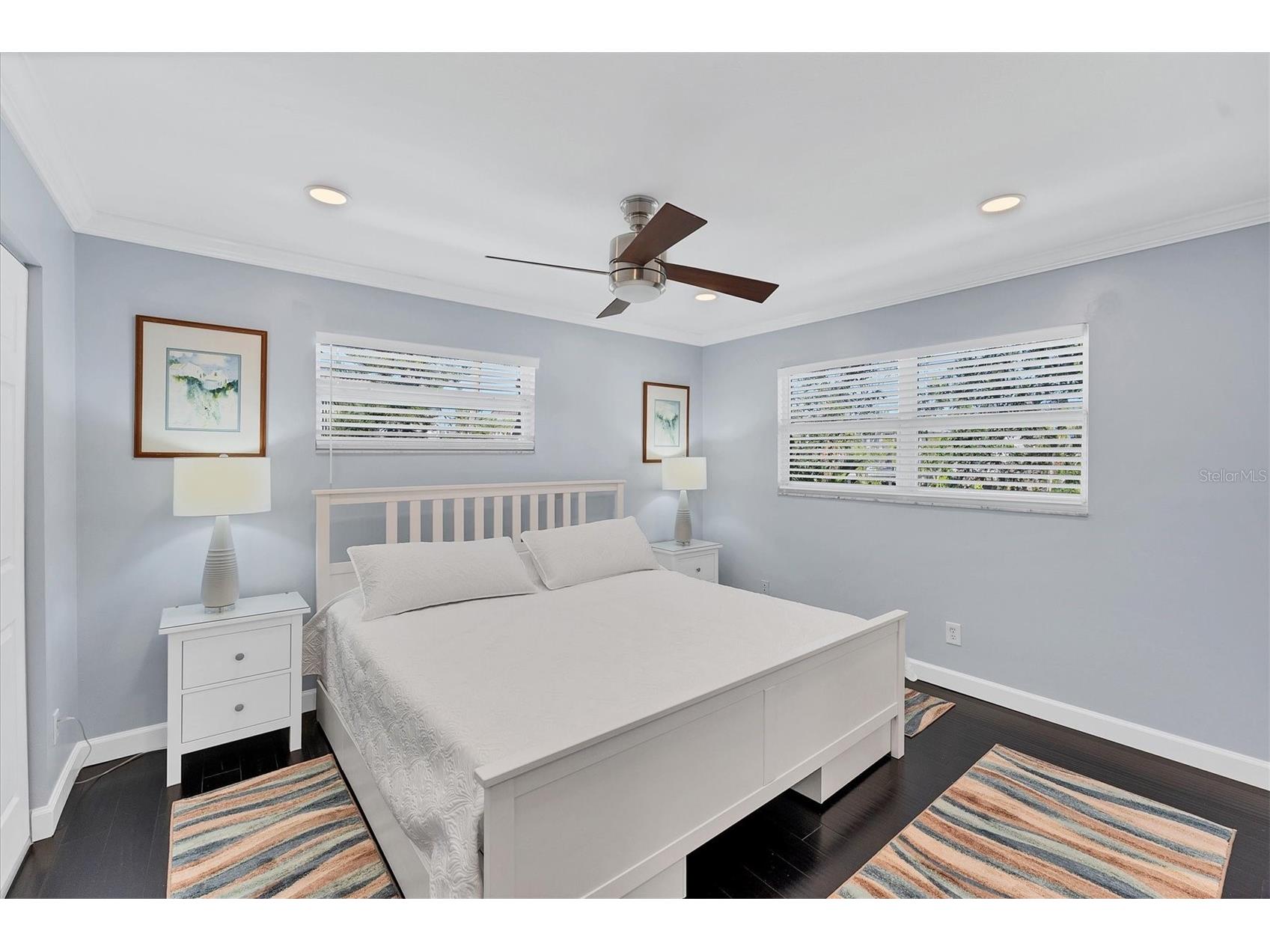 527 Sutton Place Longboat Key FL 34228 - SARASOTA BAY GULF OF MEXICO A4677642 image32