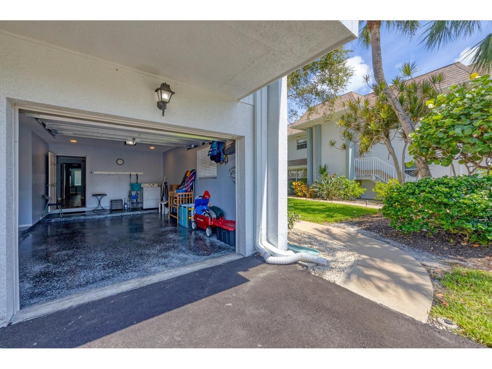527 Sutton Place Longboat Key FL 34228 - SARASOTA BAY GULF OF MEXICO A4677642 image44