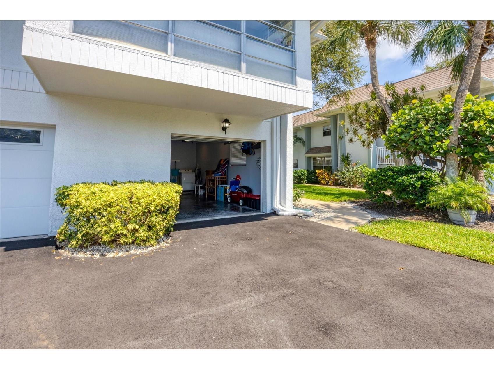 527 Sutton Place Longboat Key FL 34228 - SARASOTA BAY GULF OF MEXICO A4677642 image45