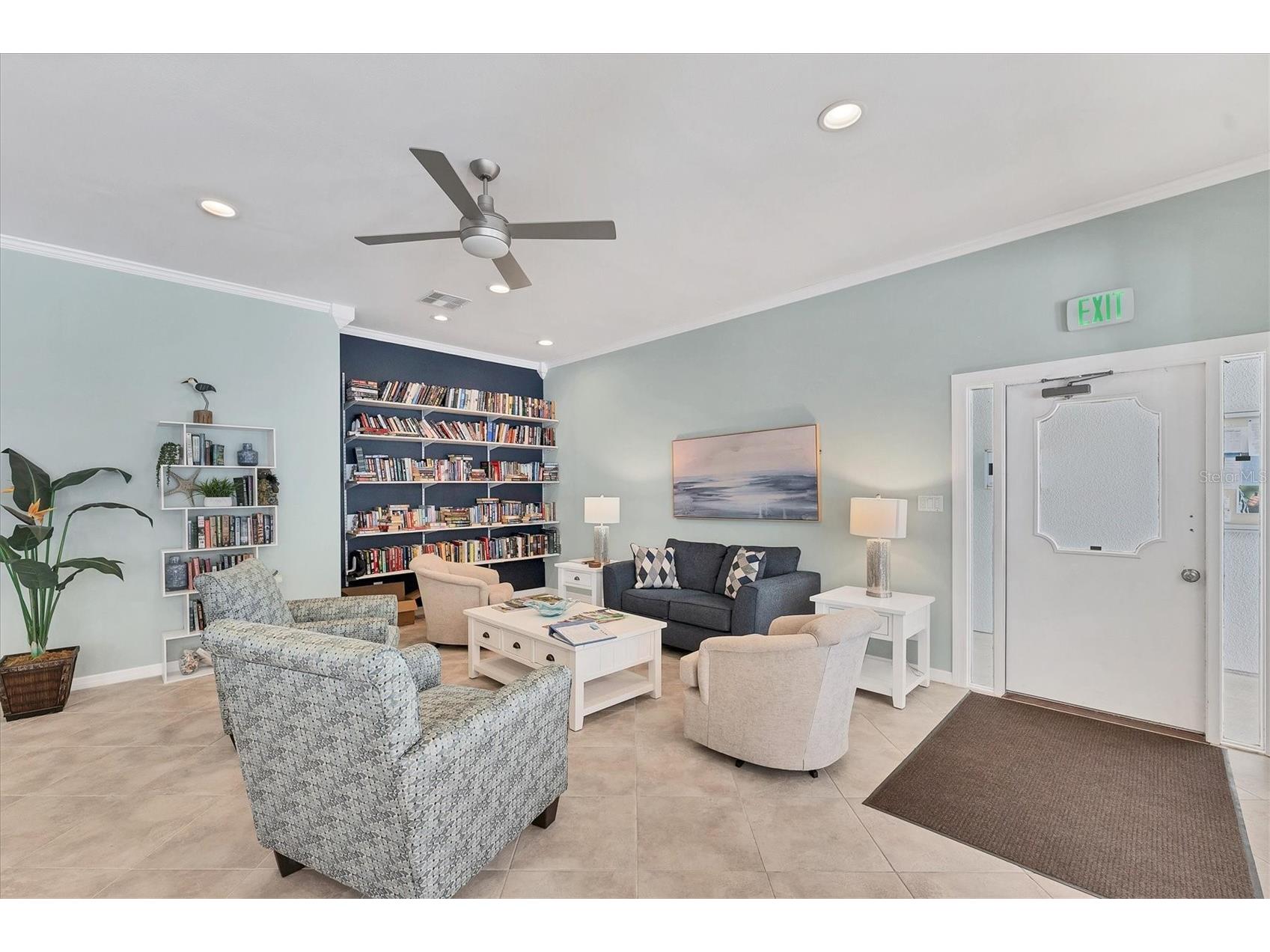 527 Sutton Place Longboat Key FL 34228 - SARASOTA BAY GULF OF MEXICO A4677642 image46