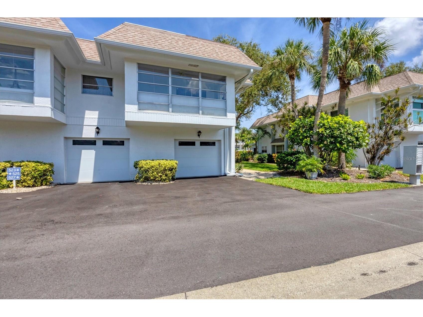 527 Sutton Place Longboat Key FL 34228 - SARASOTA BAY GULF OF MEXICO A4677642 image6