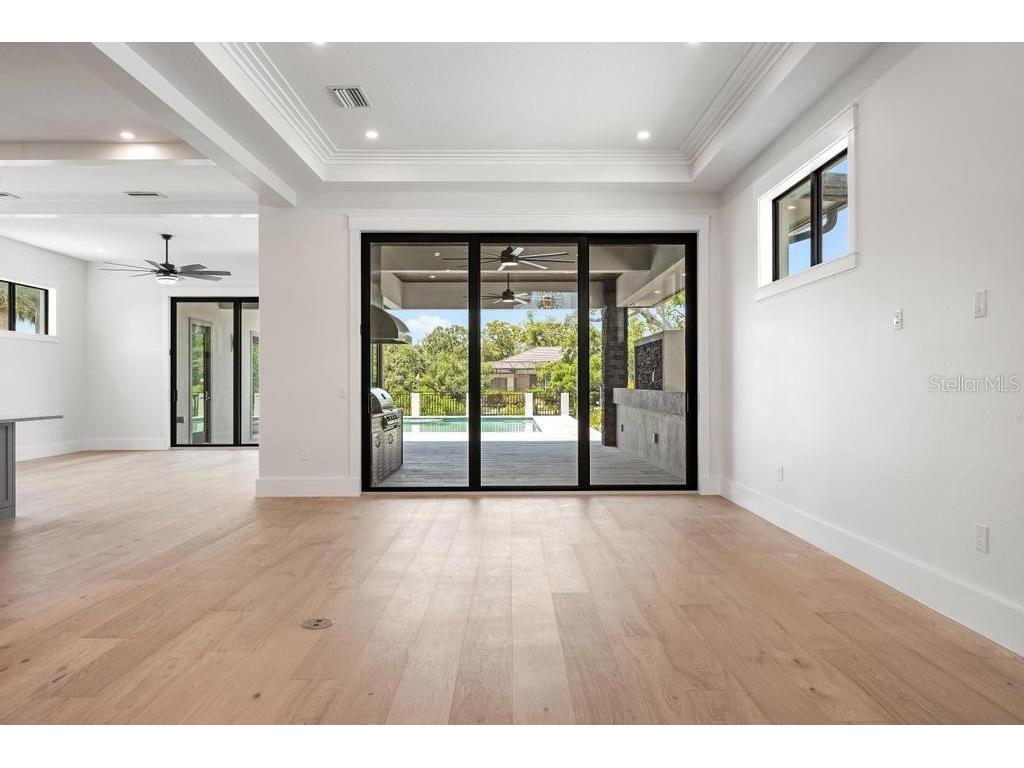 527 Venice Lane Sarasota FL 34242 - GRAND CANAL A4676628 image12