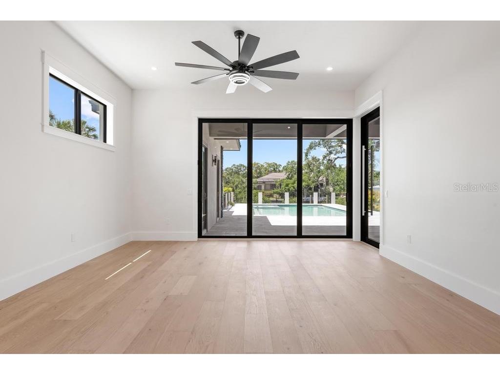 527 Venice Lane Sarasota FL 34242 - GRAND CANAL A4676628 image29