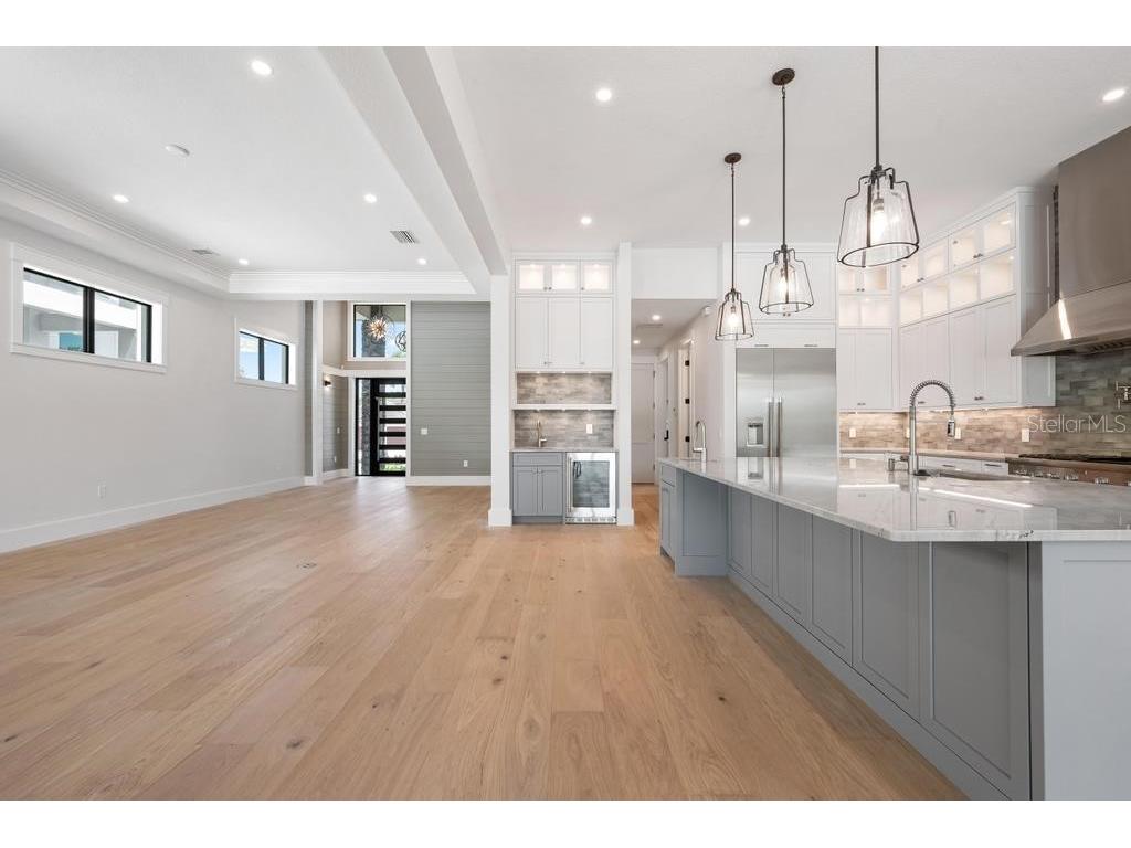 527 Venice Lane Sarasota FL 34242 - GRAND CANAL A4676628 image33