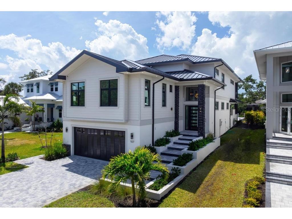 527 Venice Lane Sarasota FL 34242 - GRAND CANAL A4676628 image4