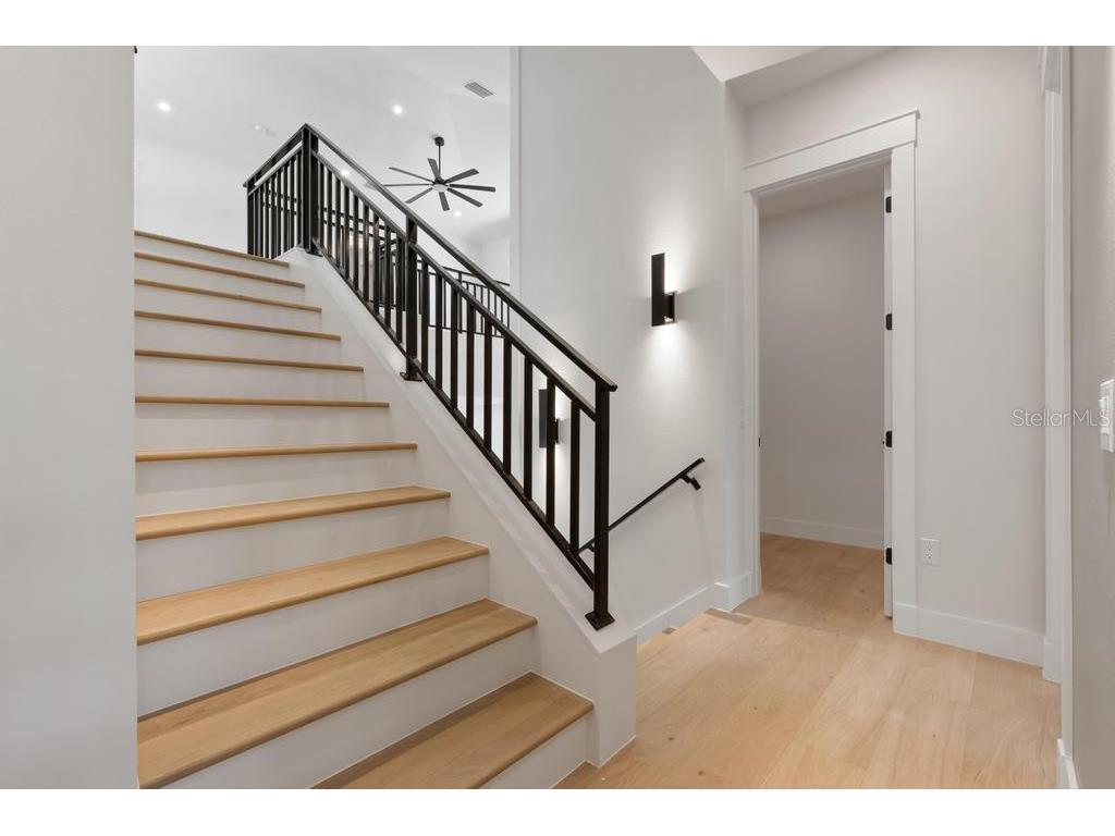 527 Venice Lane Sarasota FL 34242 - GRAND CANAL A4676628 image47