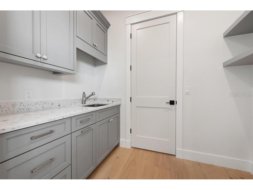 527 Venice Lane Sarasota FL 34242 - GRAND CANAL A4676628 image50