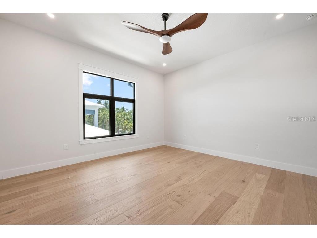527 Venice Lane Sarasota FL 34242 - GRAND CANAL A4676628 image55