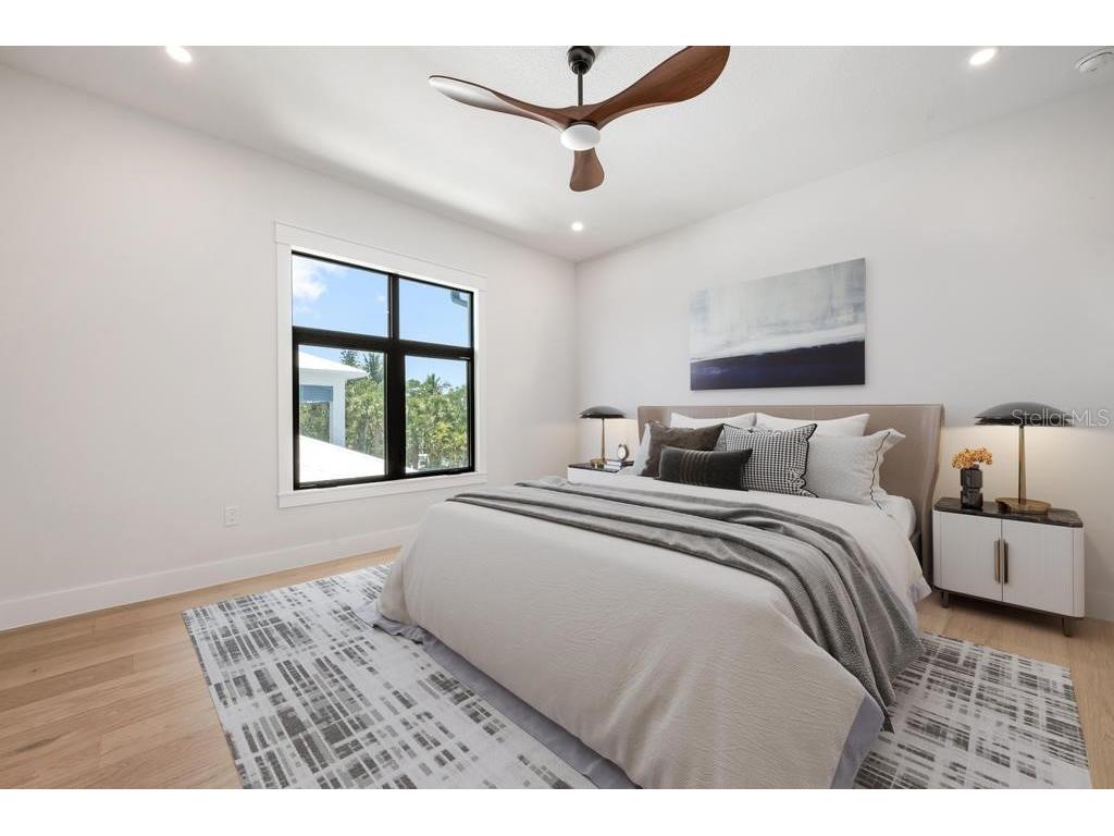 527 Venice Lane Sarasota FL 34242 - GRAND CANAL A4676628 image56