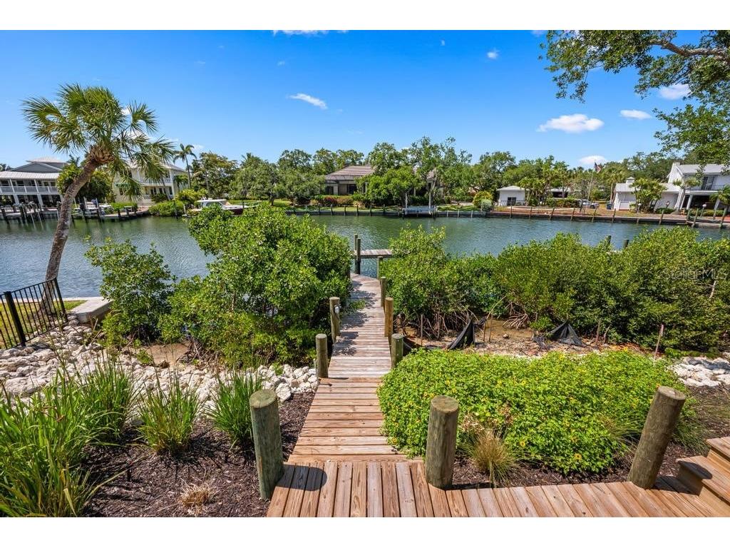 527 Venice Lane Sarasota FL 34242 - GRAND CANAL A4676628 image96