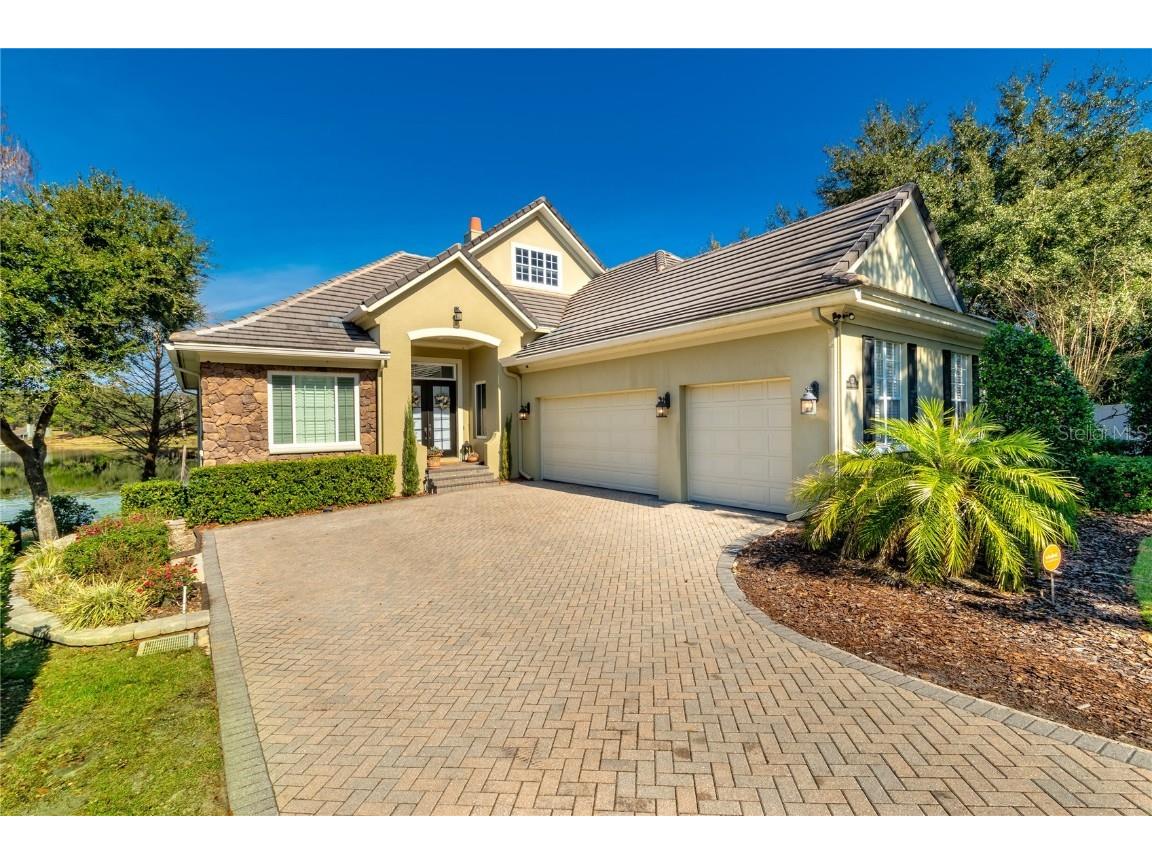 527 W Blue Water Edge Drive Eustis FL 32736 - Blue Lake O6002801 image1