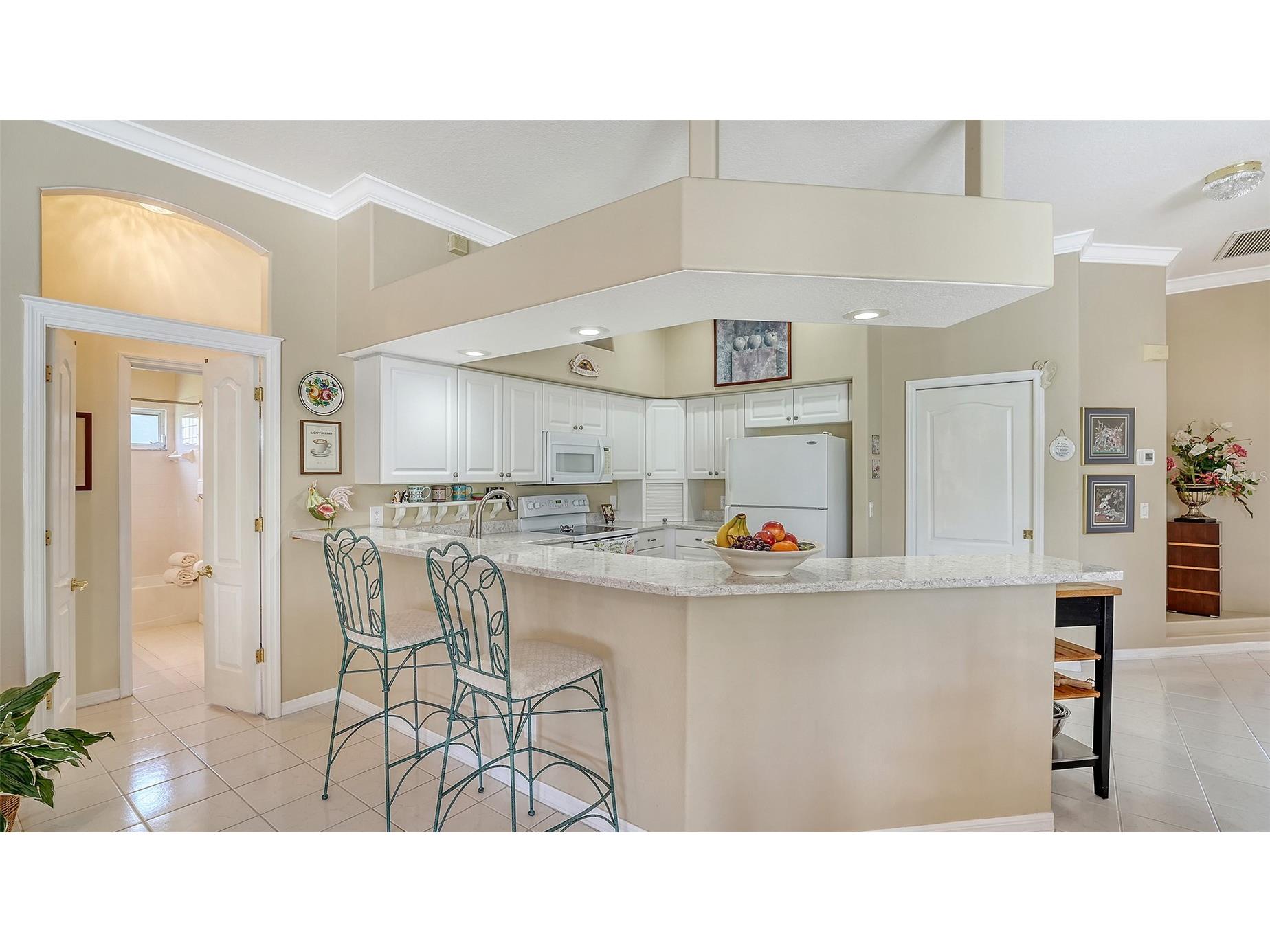5270 Far Oak Circle Sarasota FL 34238 A4691759 image24