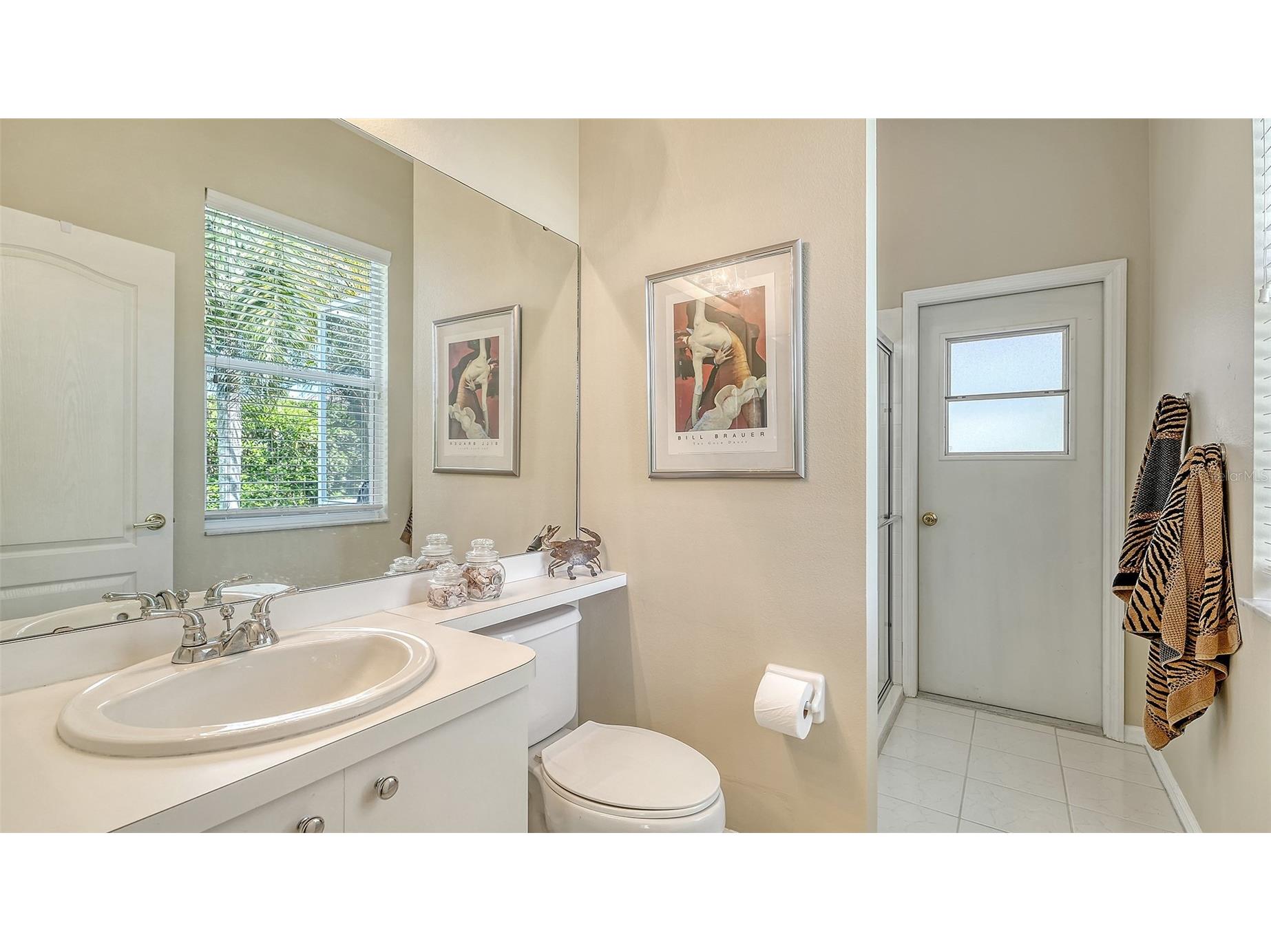 5270 Far Oak Circle Sarasota FL 34238 A4691759 image37