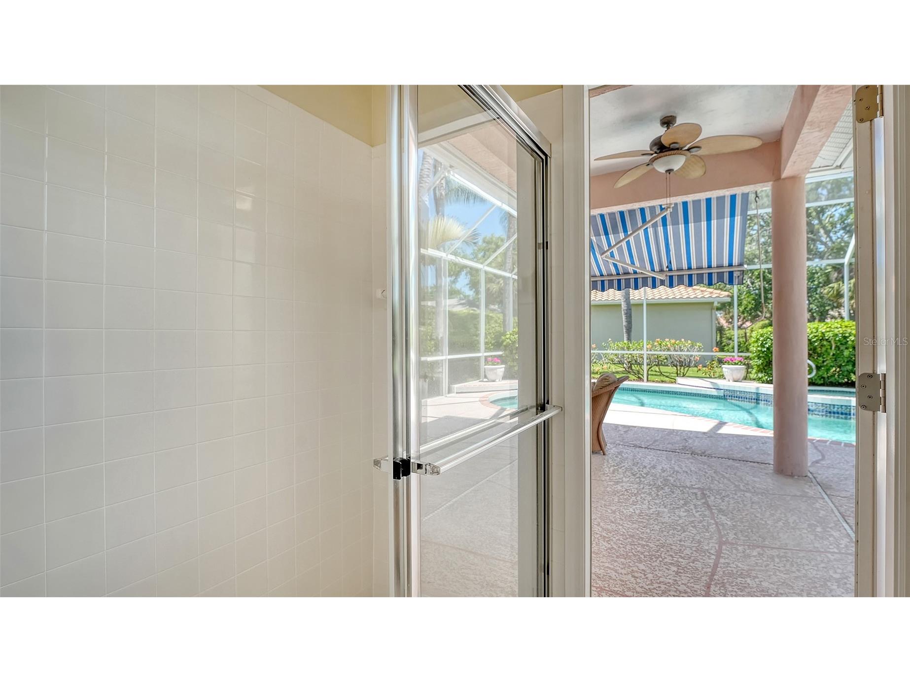5270 Far Oak Circle Sarasota FL 34238 A4691759 image38