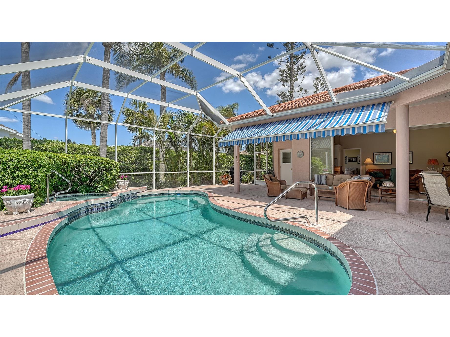 5270 Far Oak Circle Sarasota FL 34238 A4691759 image41